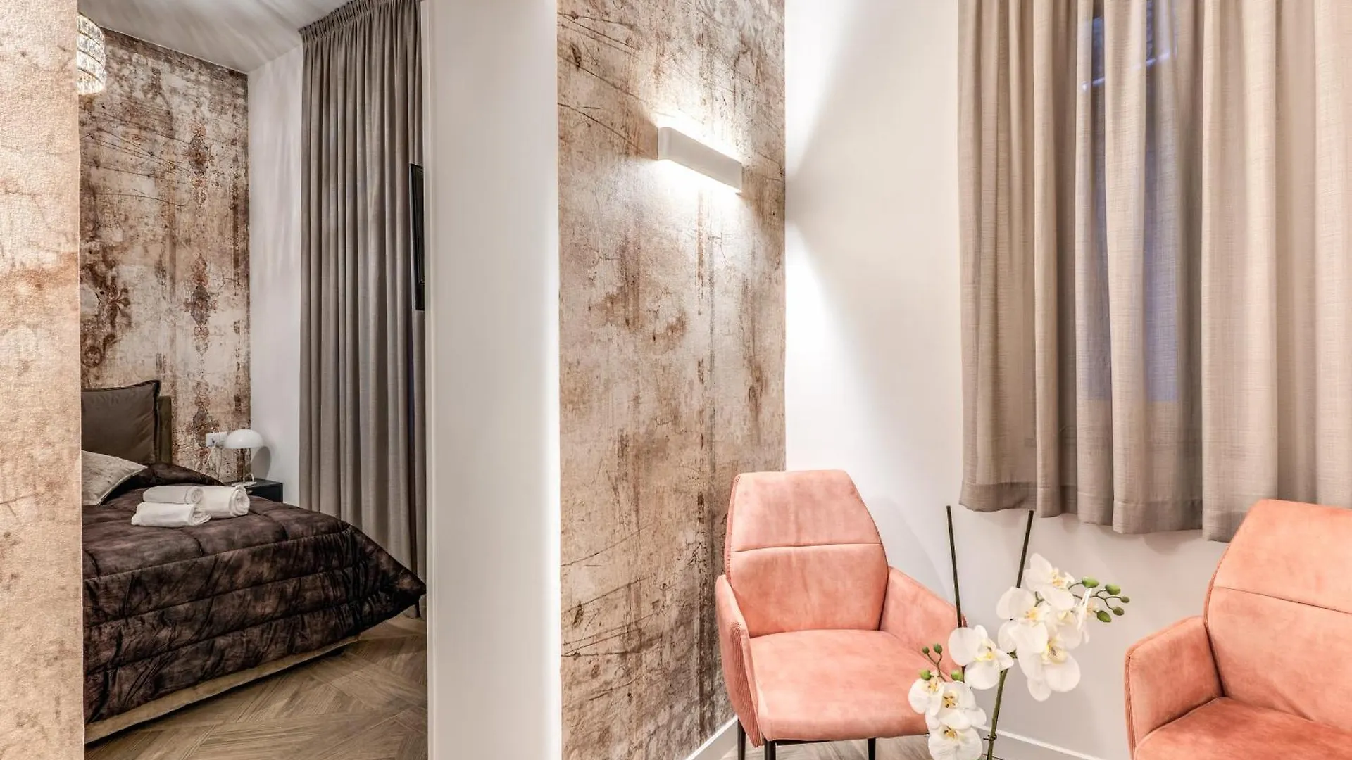 Boutique Quartieri Spagnoli Naples 0*,