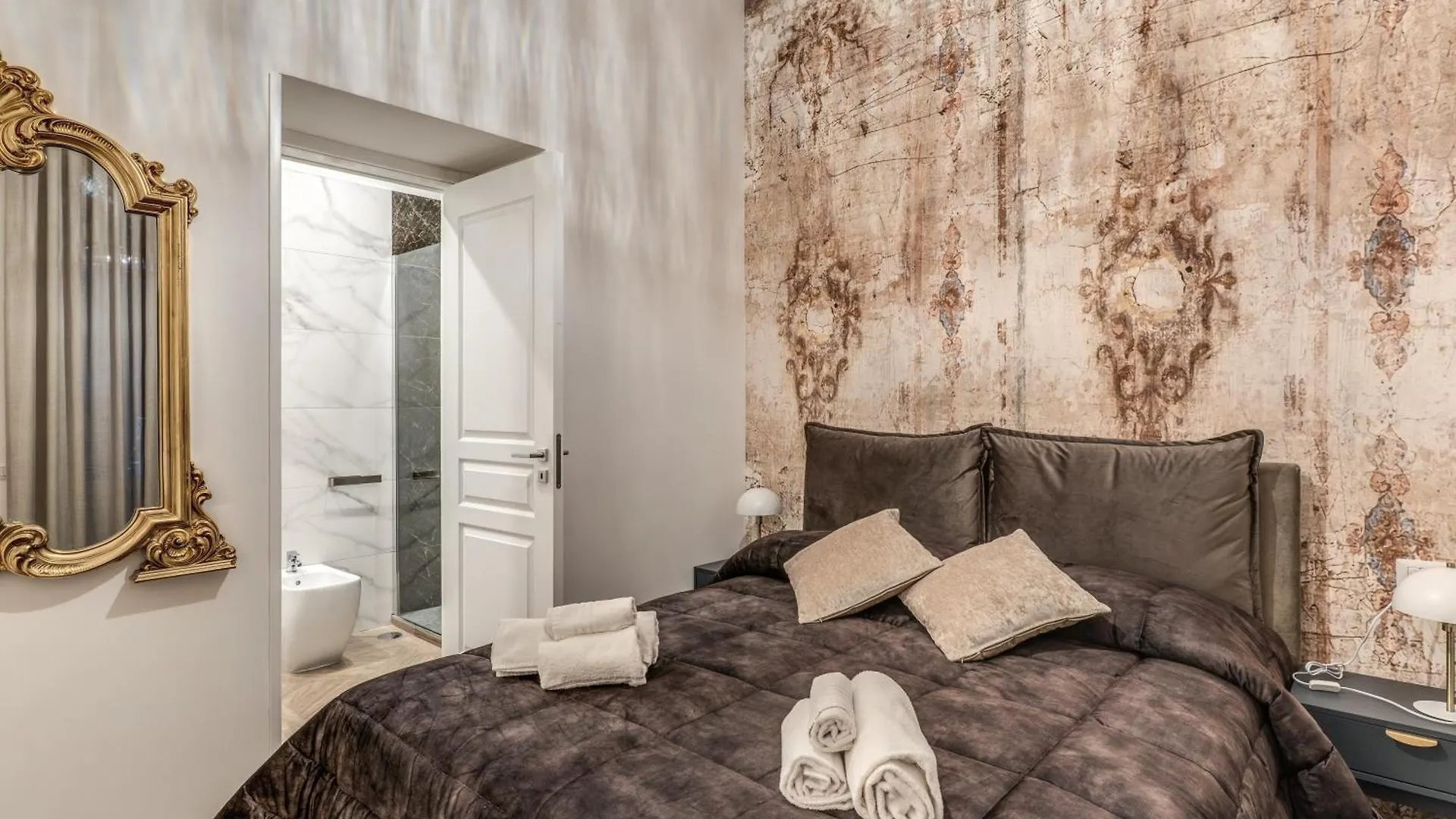 Guest house Boutique Quartieri Spagnoli Naples Italy