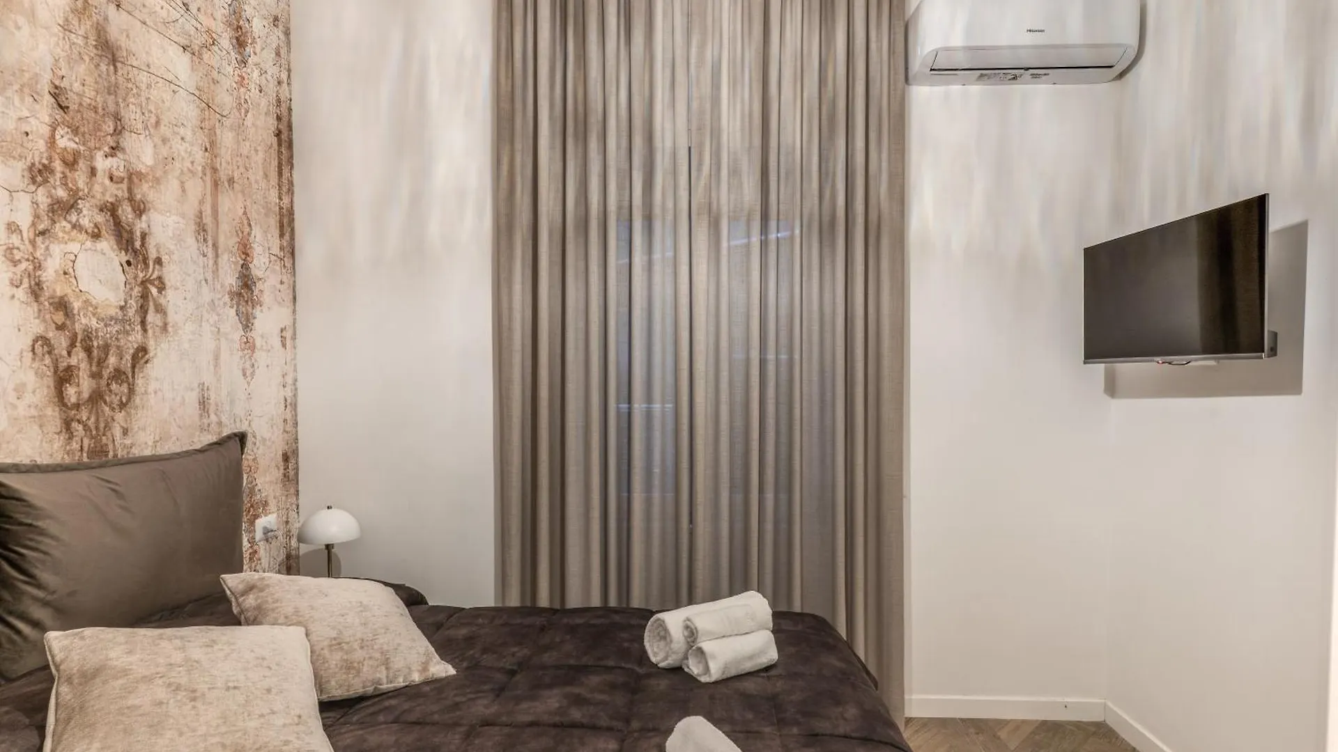 Boutique Quartieri Spagnoli Naples Guest house