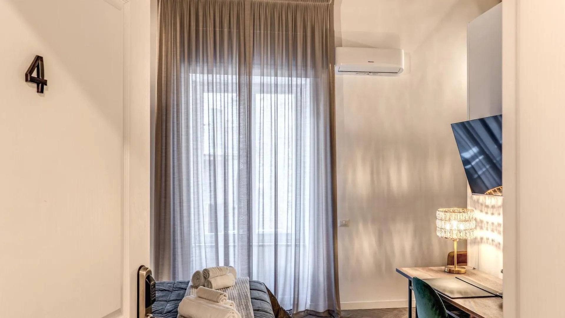 Guest house Boutique Quartieri Spagnoli Naples Italy