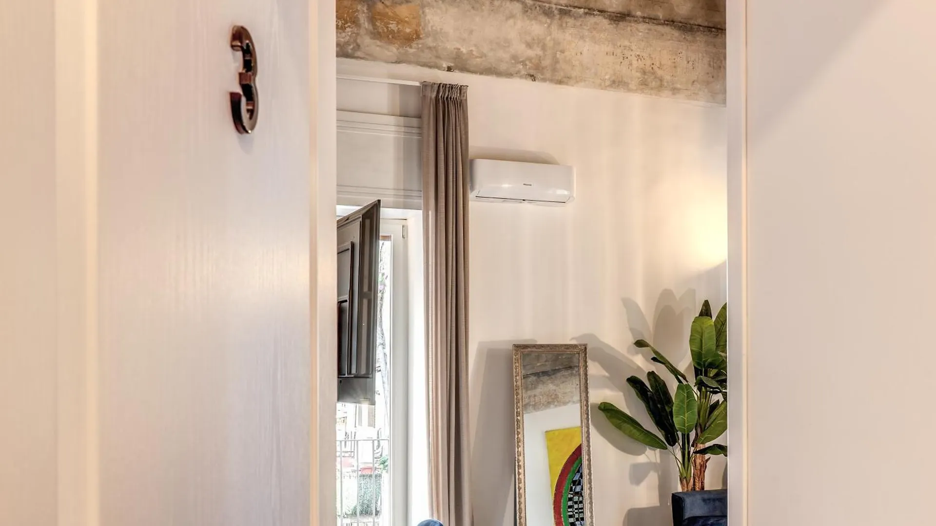 Boutique Quartieri Spagnoli Naples