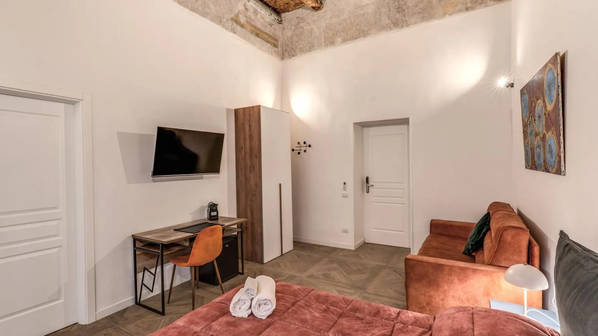Boutique Quartieri Spagnoli Naples